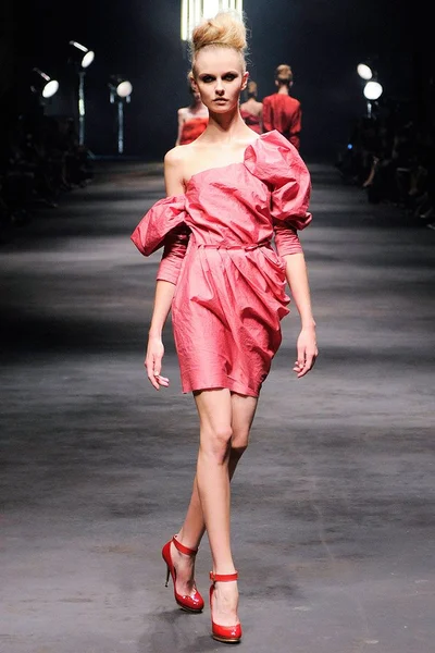 Look 20